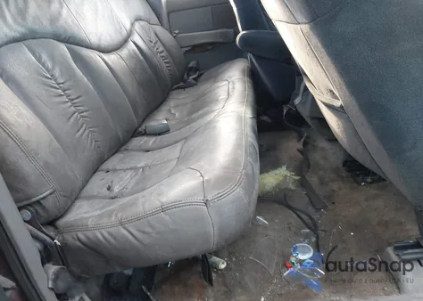 1999 Chevrolet Silverado 1500 Ls z USA, uszkodzony, nr VIN 2GCEC19V5X1231797